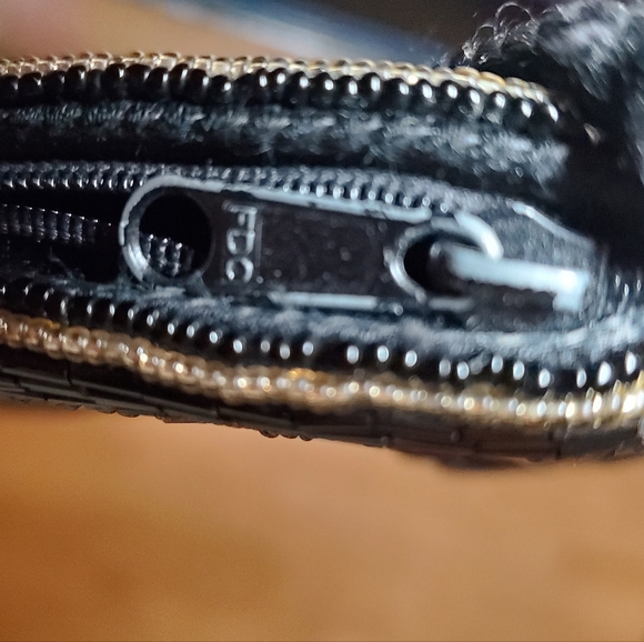 HANDBAG Women's Purse Pocketbook Crossbody Bag Beaded Pattern EUC - Picture 2 of 6